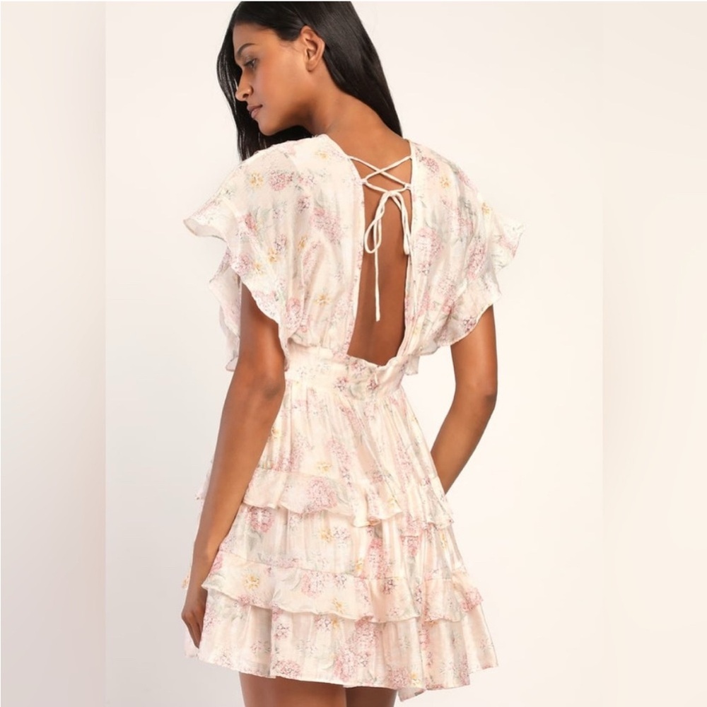 NWT Easily in Love,‎ Lulu’s floral romantic mini dress Size M - Picture 2 of 10